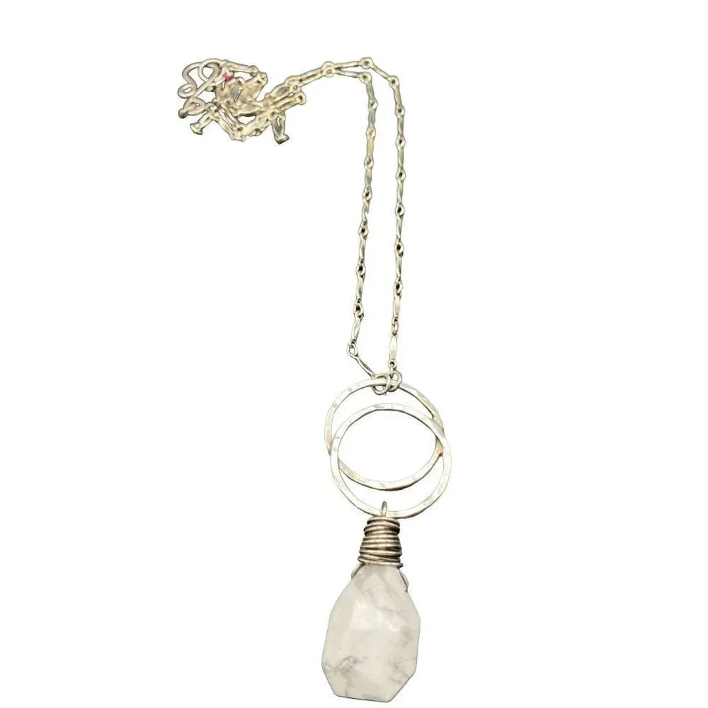Silver double circles white agate drop necklace